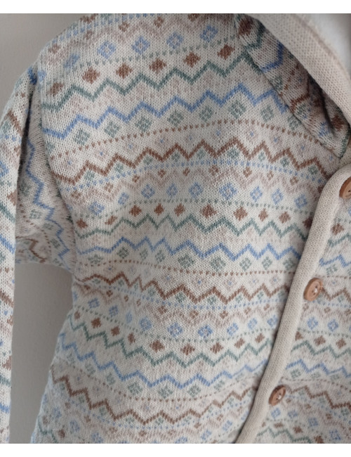 Chaqueta capucha pompon